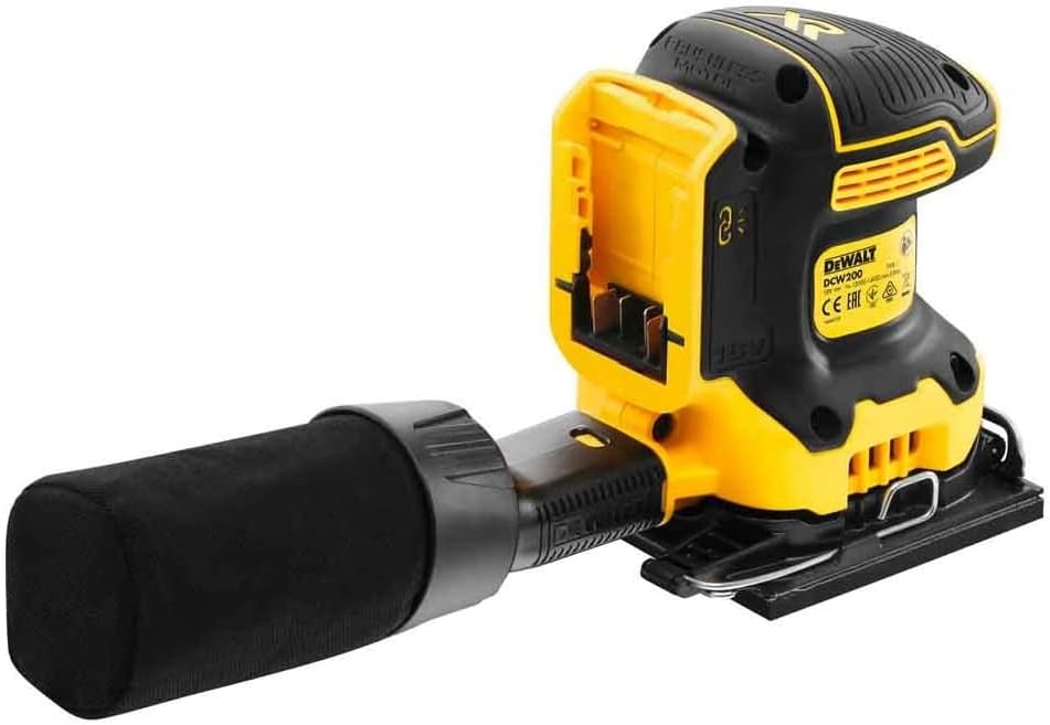 Dewalt DCW200N 18V XR Brushless 1/4 Sheet Palm Sander with 1 x 4.0Ah Battery