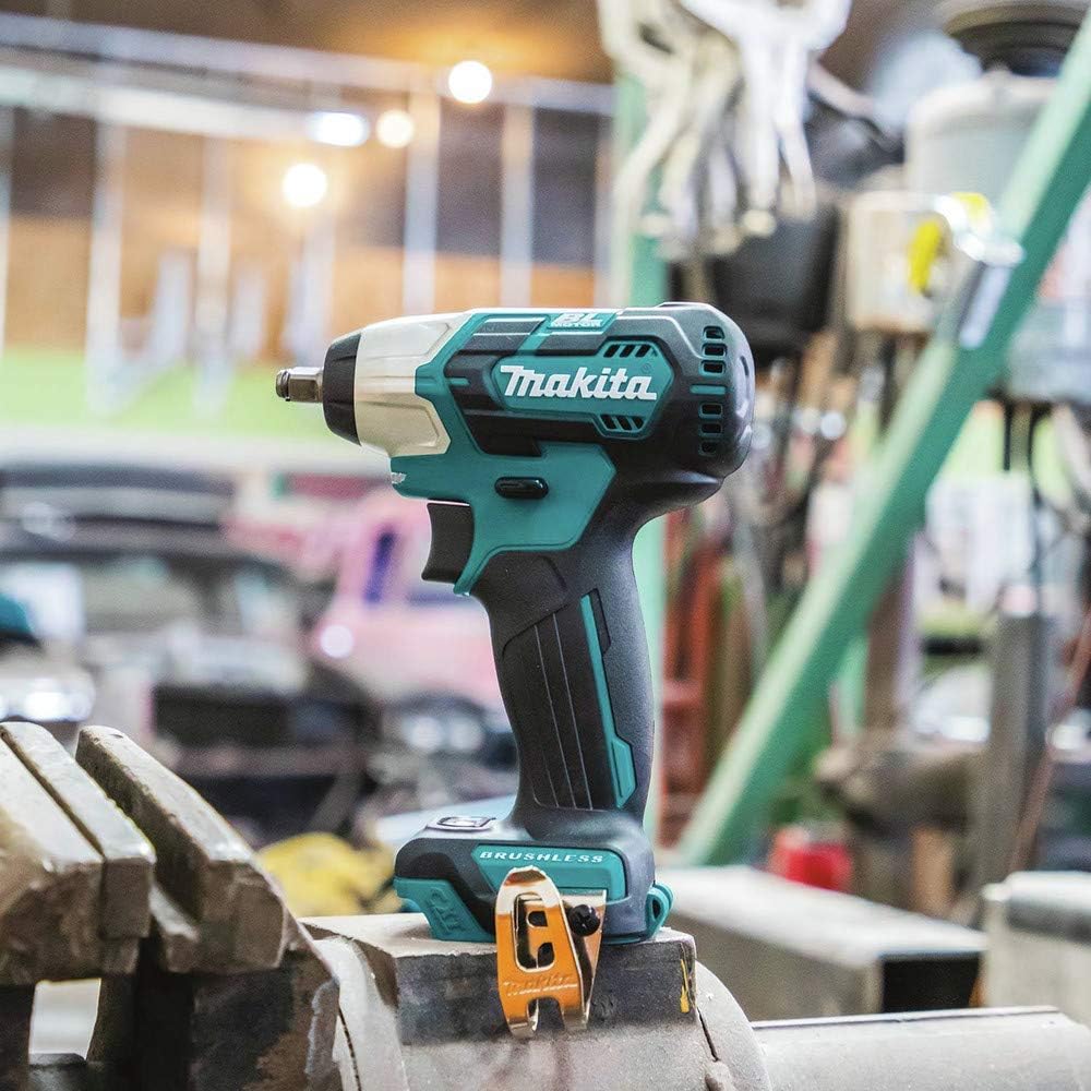 Makita WT05Z 12V max CXT Lithium-Ion Brushless Cordless 3/8" Sq. Drive Impact Wrench, Tool Only