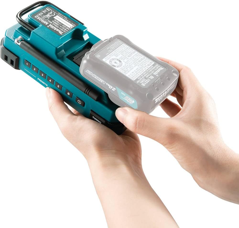 Makita RM02 12V max CXT Lithium-Ion Cordless Compact Job Site Radio, Tool Only