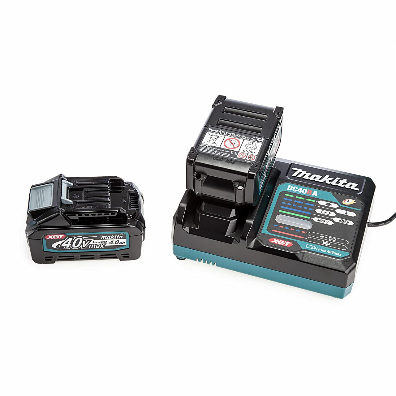 Makita 191K01-6 40V Max Li-ion XGT MKP 4.0 Ah Power Source Kit Complete with 2 x 4.0 ah Batteries and Fast Charger Supplied in a Makpac Case