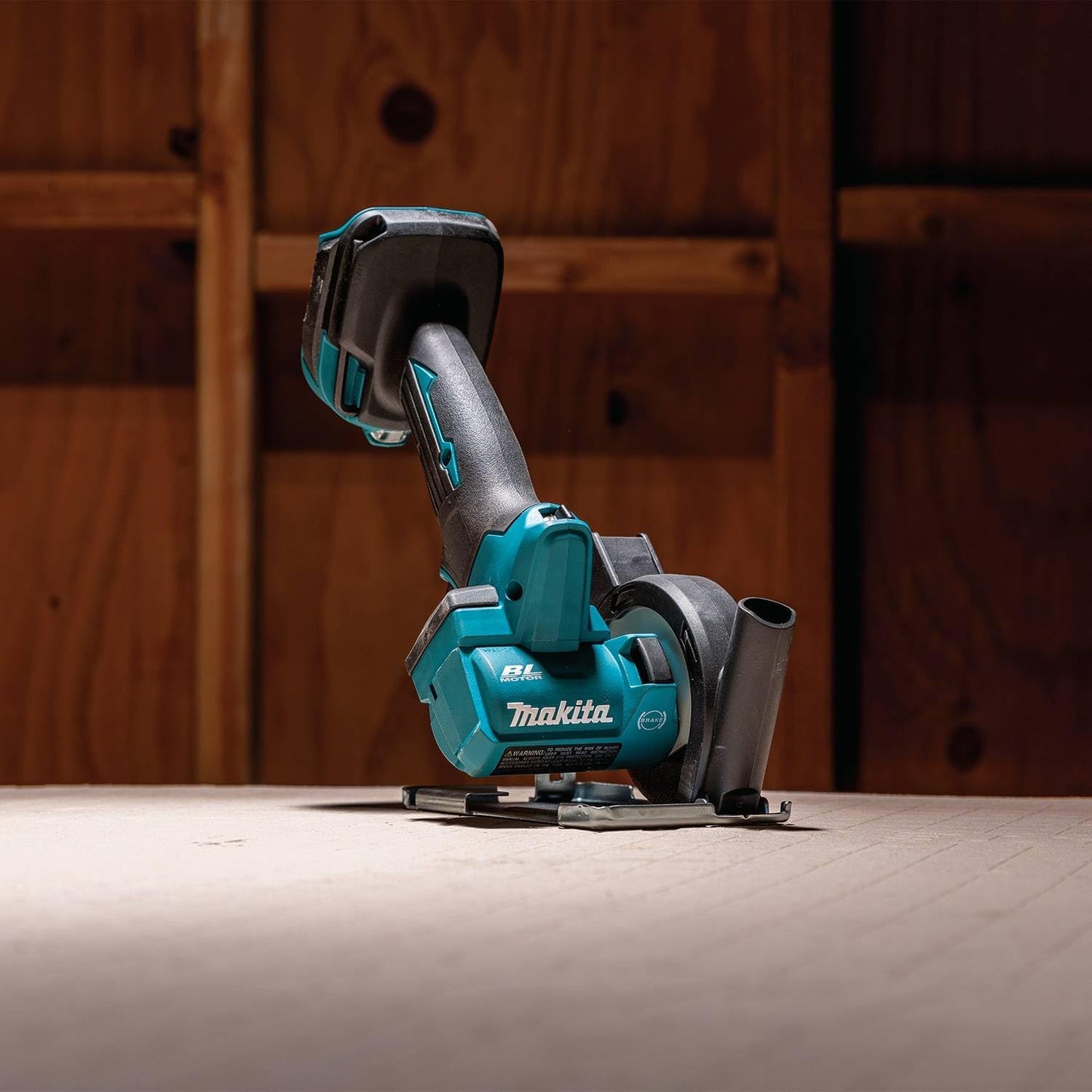 Makita DMC300Z 18V Li-ion LXT 76mm Compact Disc Cutter – Batteries and Charger Not Included