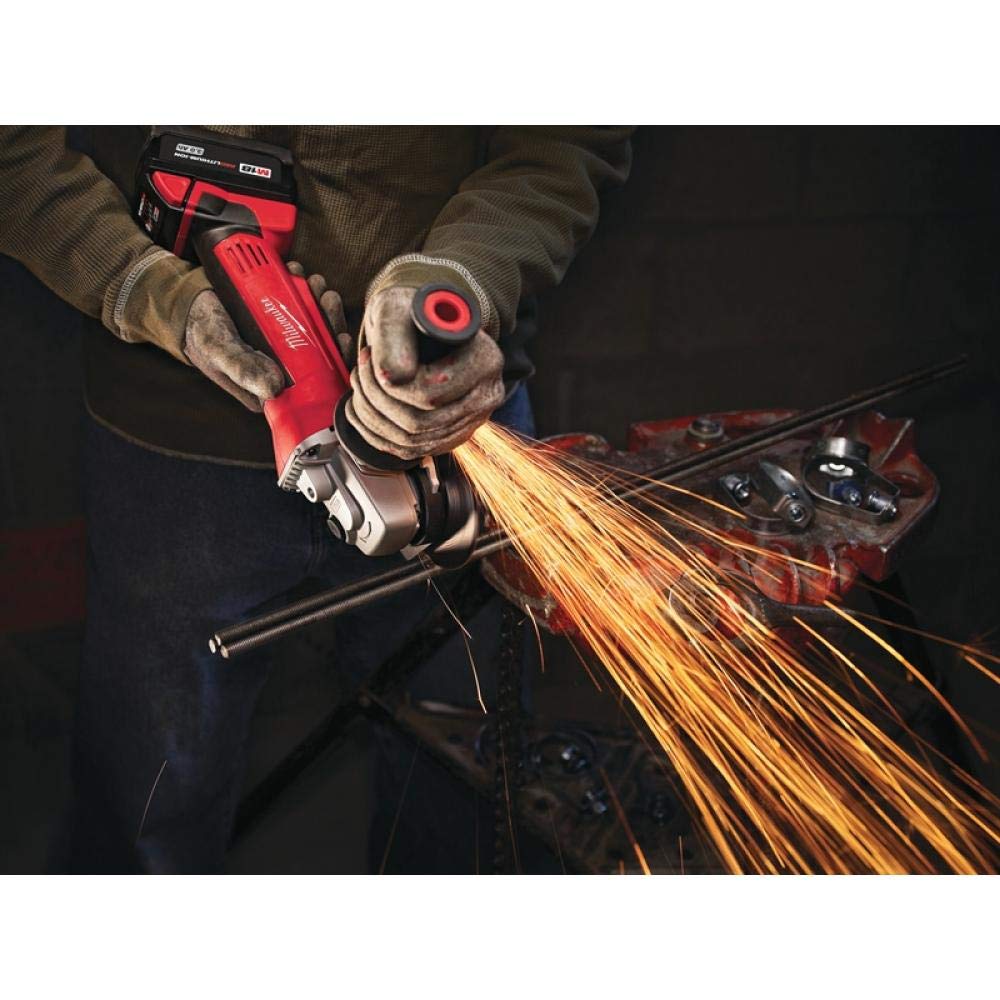 Milwaukee HD18AG402 M18 Angle Grinder with 2 x 4.0Ah Batteries