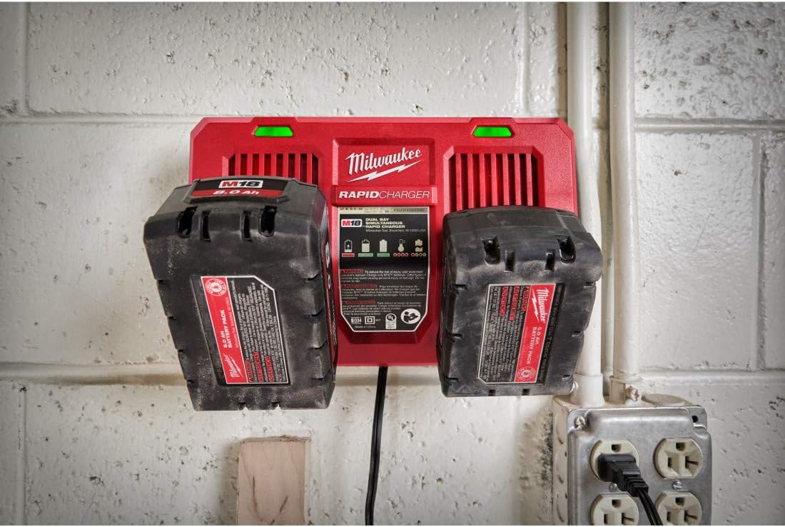 Milwaukee M18 DFC Dual Bay Rapid Charger 4932472074