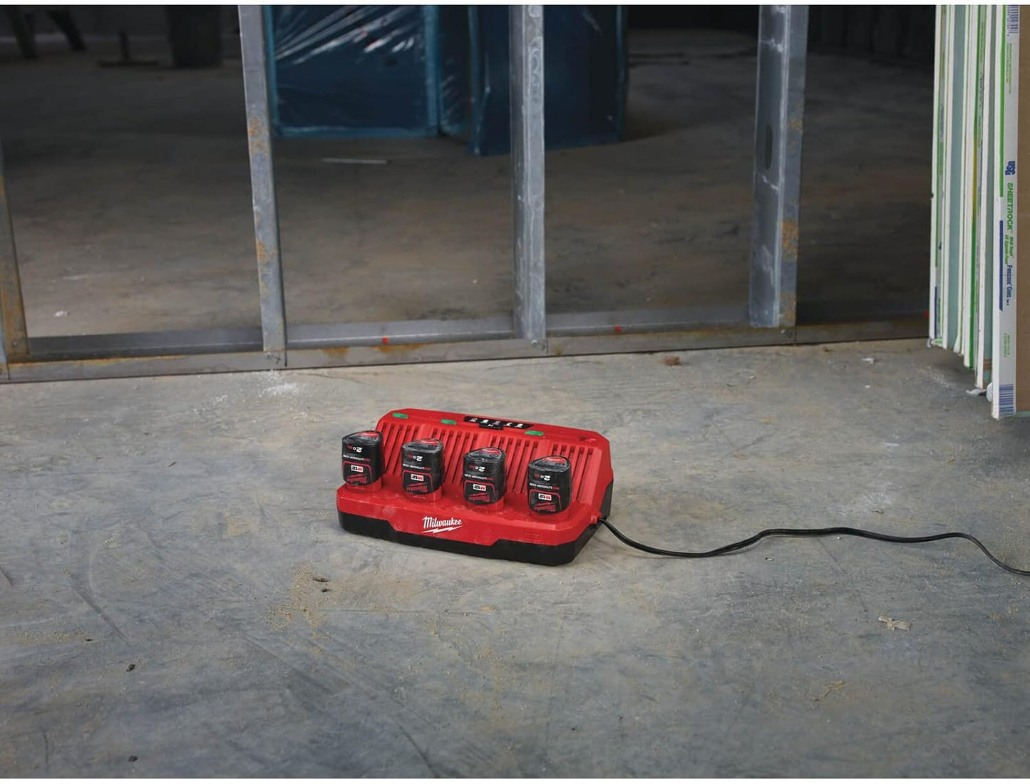 Milwaukee M12C4 M12 4 Bay Multi Charger