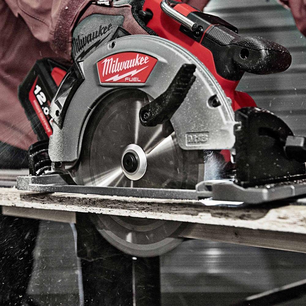 Milwaukee M18 Fuel 190mm Circular Saw, Guide Rail Compatible - Body