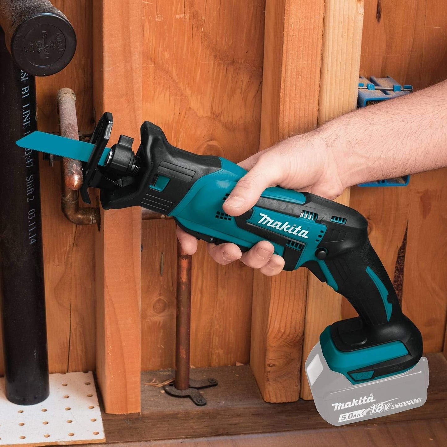 Makita XRJ01Z 18-Volt LXT Lithium-Ion Cordless Compact Reciprocating Saw (Tool Only, No Battery)