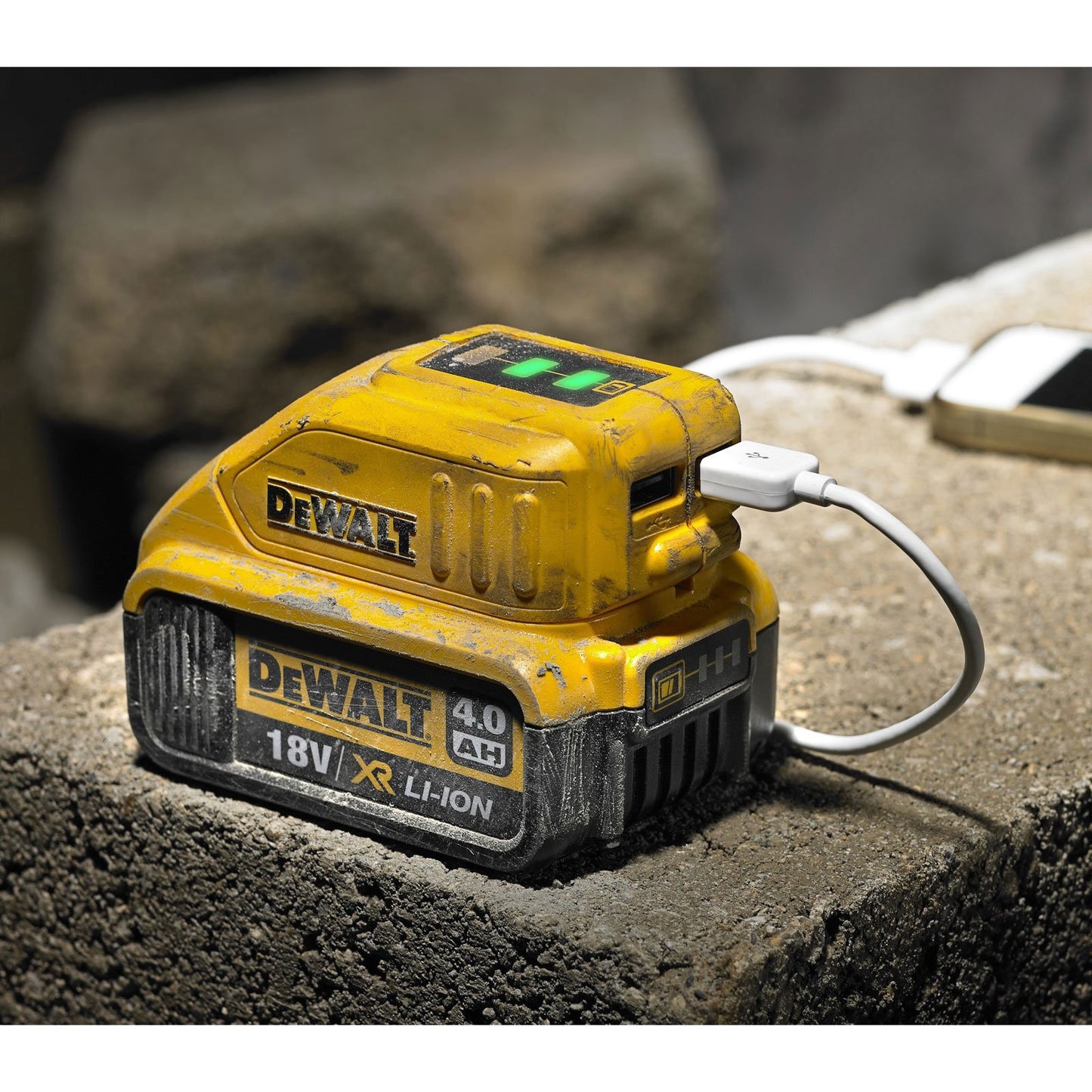 DeWalt DCB090 USB Power Source / USB Charger For XR Battery Packs