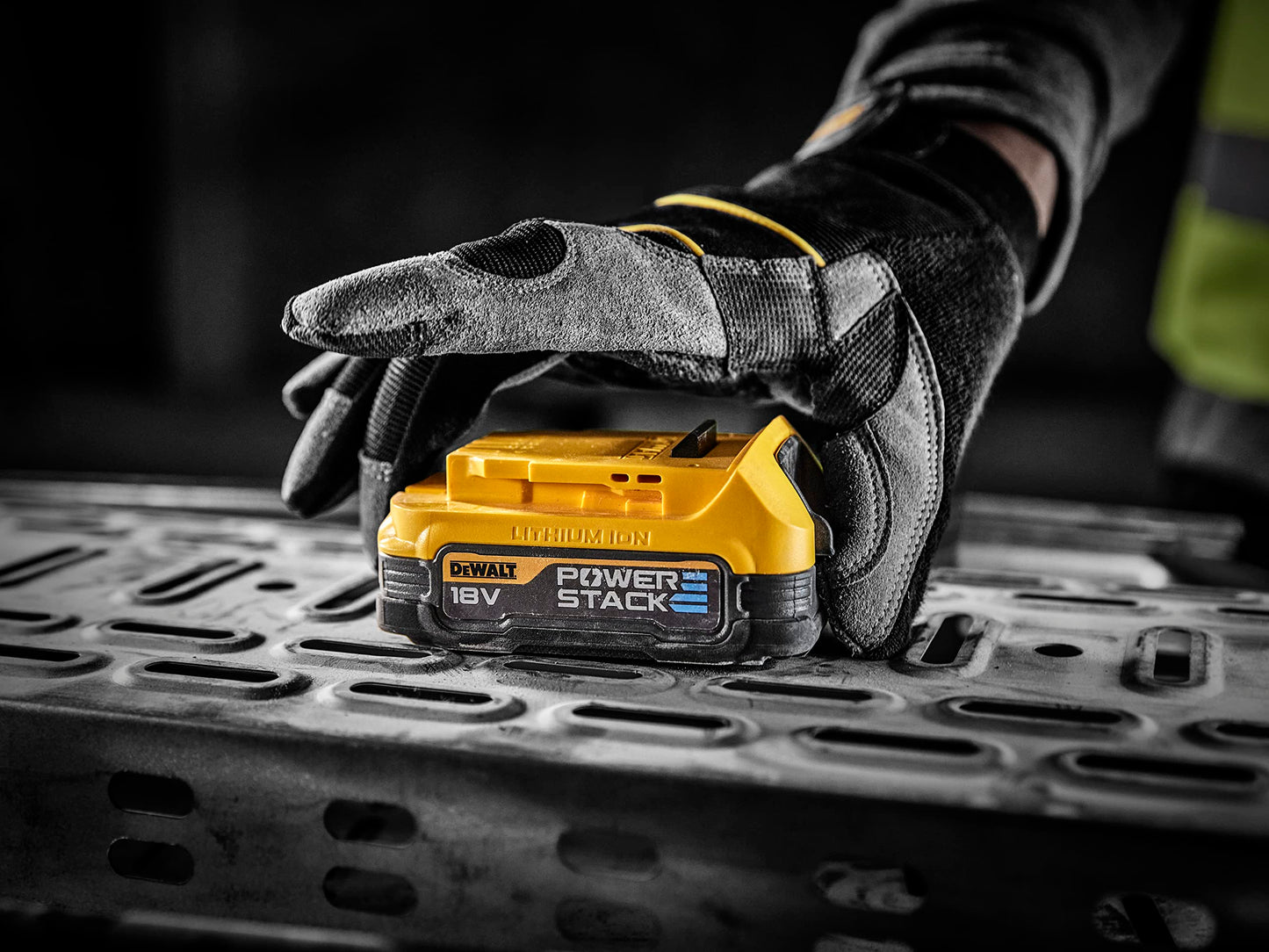 DEWALT DCBP034-XJ 18V XR POWERSTACK Compact Battery