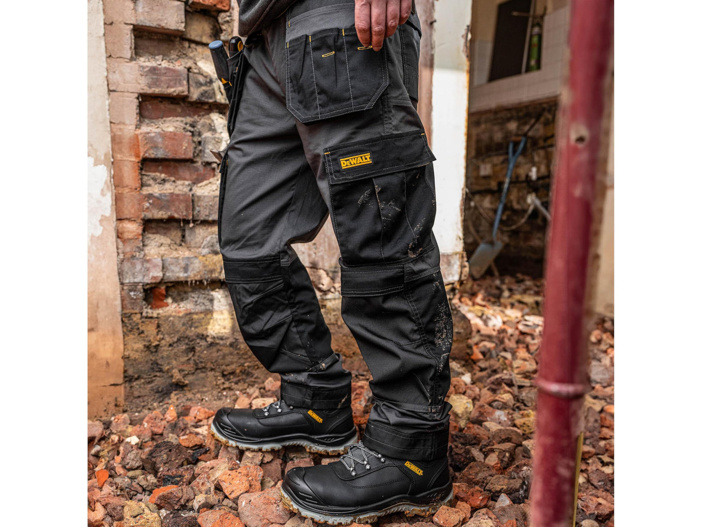 DEWALT Albany Men's Slim Fit, Pro-Stretch, Rip Stop, Holster Pocket, Work Utility Cargo Trousers