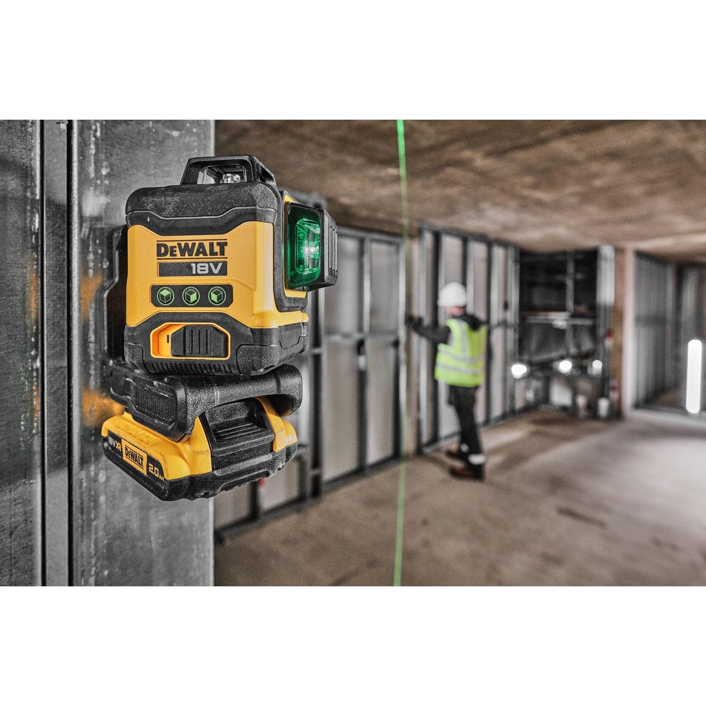 DEWALT DCLE34031N-XJ 18v Compact 3x360 Green Laser - Bare Unit