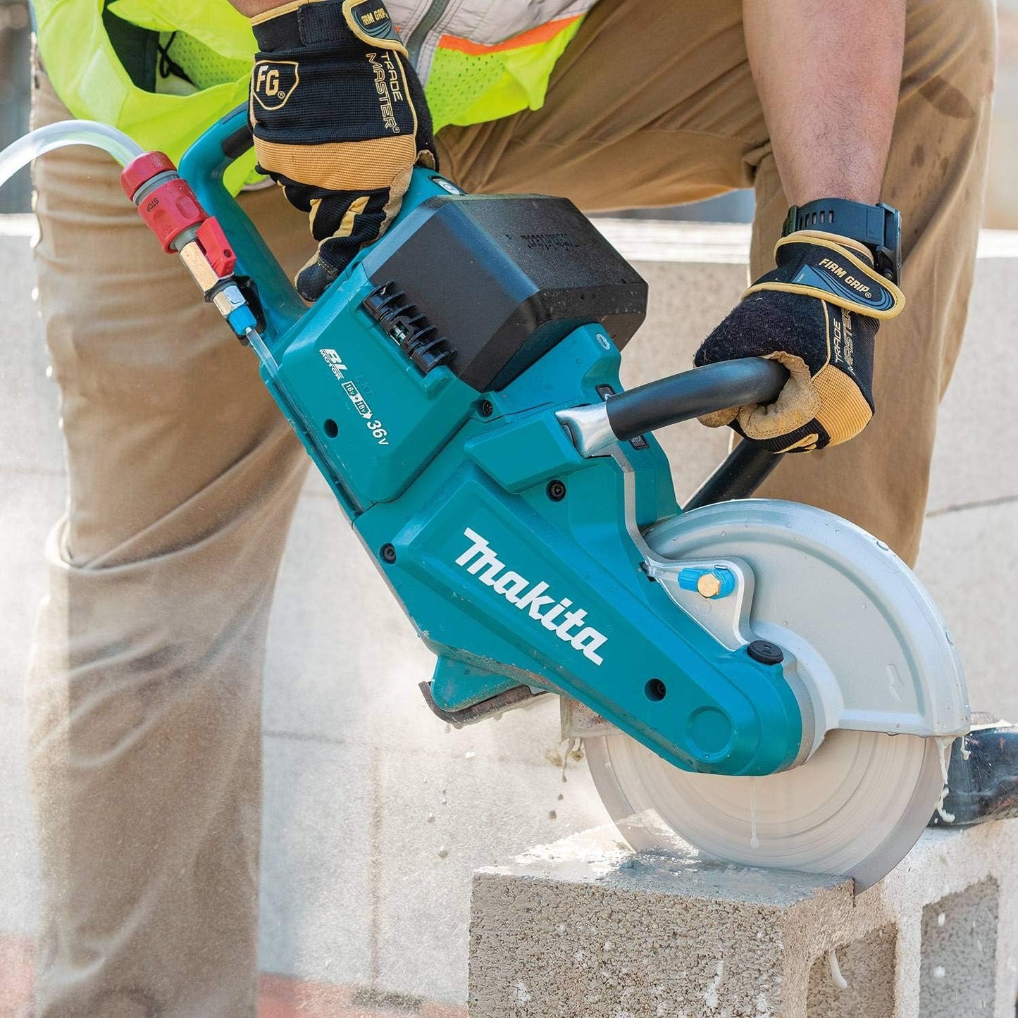 Makita DCE090ZX1 Twin 18V (36V) Li-ion LXT Brushless 230mm Disc Cutter - Batteries and Charger Not Included, Blue/Black