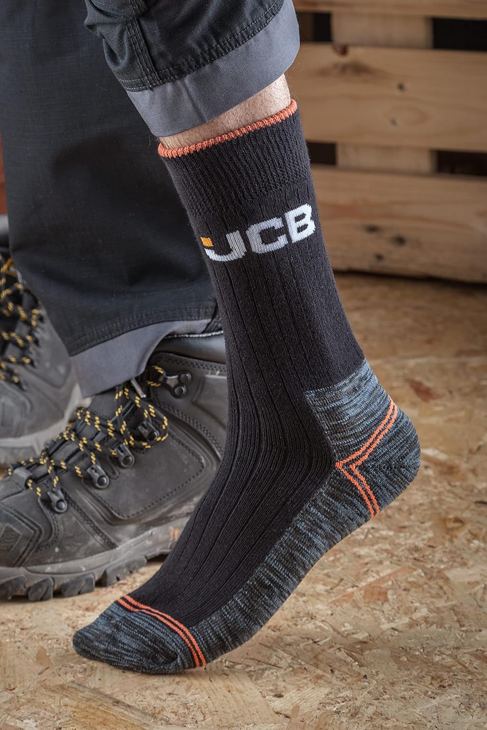 JCB - Mens Black High Vis Boot Socks | 3 Pairs | U.K. Size 6-11 | Technical Work boot Sock, Dry, Breathable, Durable & Moisture-wicking