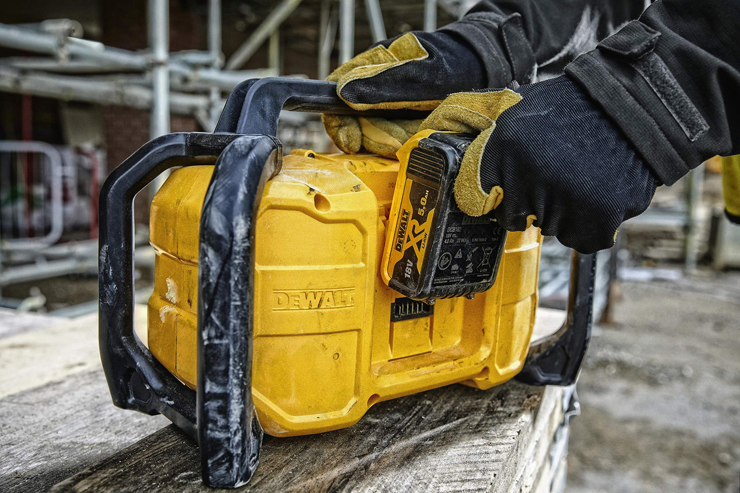 Dewalt XR DCR029 Battery and Mains Radio (DAB+ and FM Stereo Radio, Extremely Robust Casing, with Bluetooth, Digital Display with Backlight, Battery and Charger Not Included)