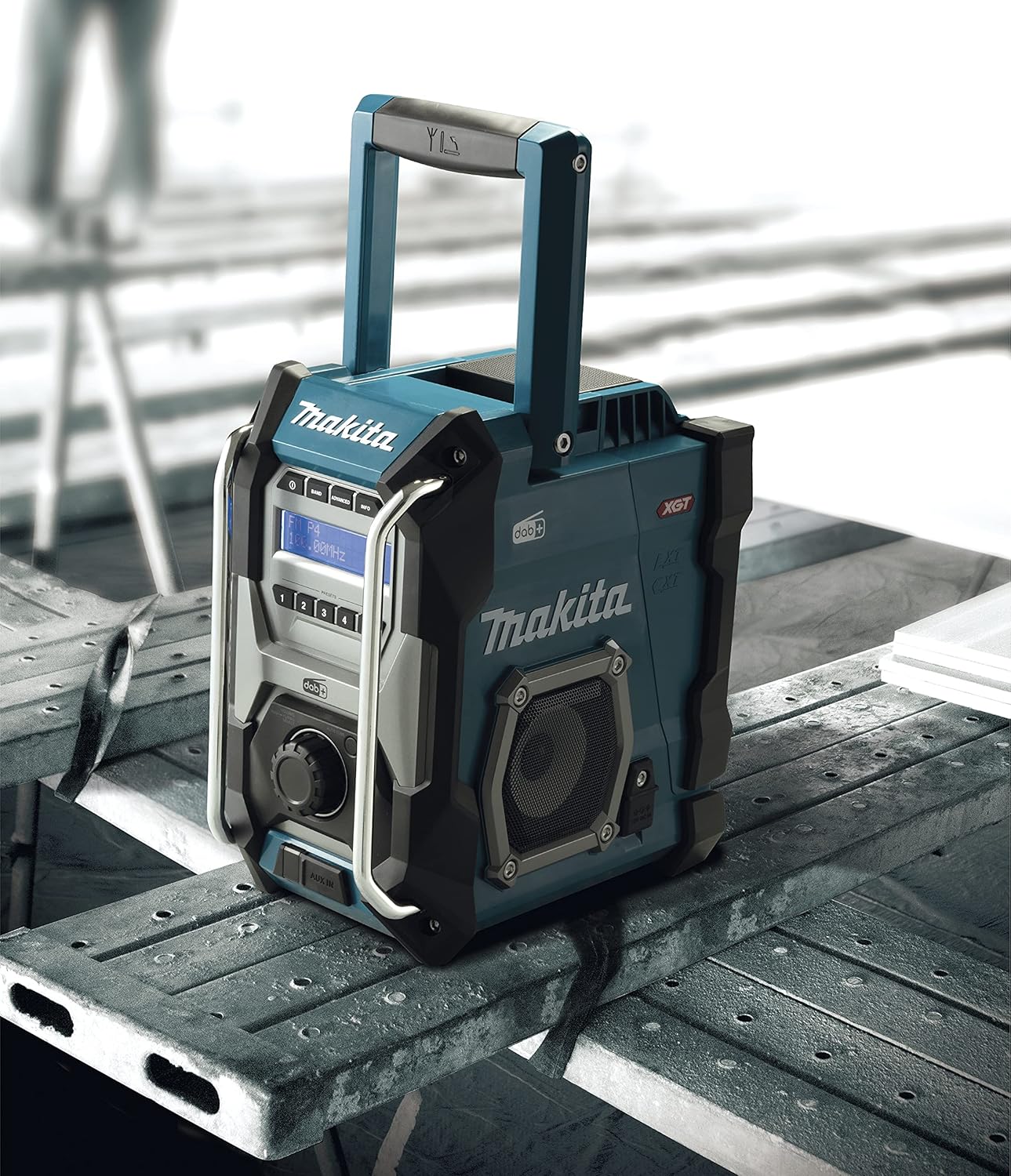 Makita MR003GZ 12V Max / 40V Max Li-ion CXT/LXT/XGT DAB/DAB+ Job Site Radio – Batteries and Charger Not Included