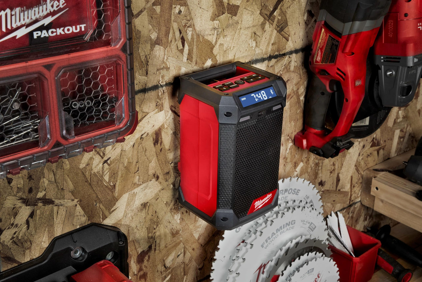 Milwaukee 2951-20 M12 Lithium-Ion Cordless Jobsite Radio/Bluetooth Speaker with Built-In Charger (Tool Only)