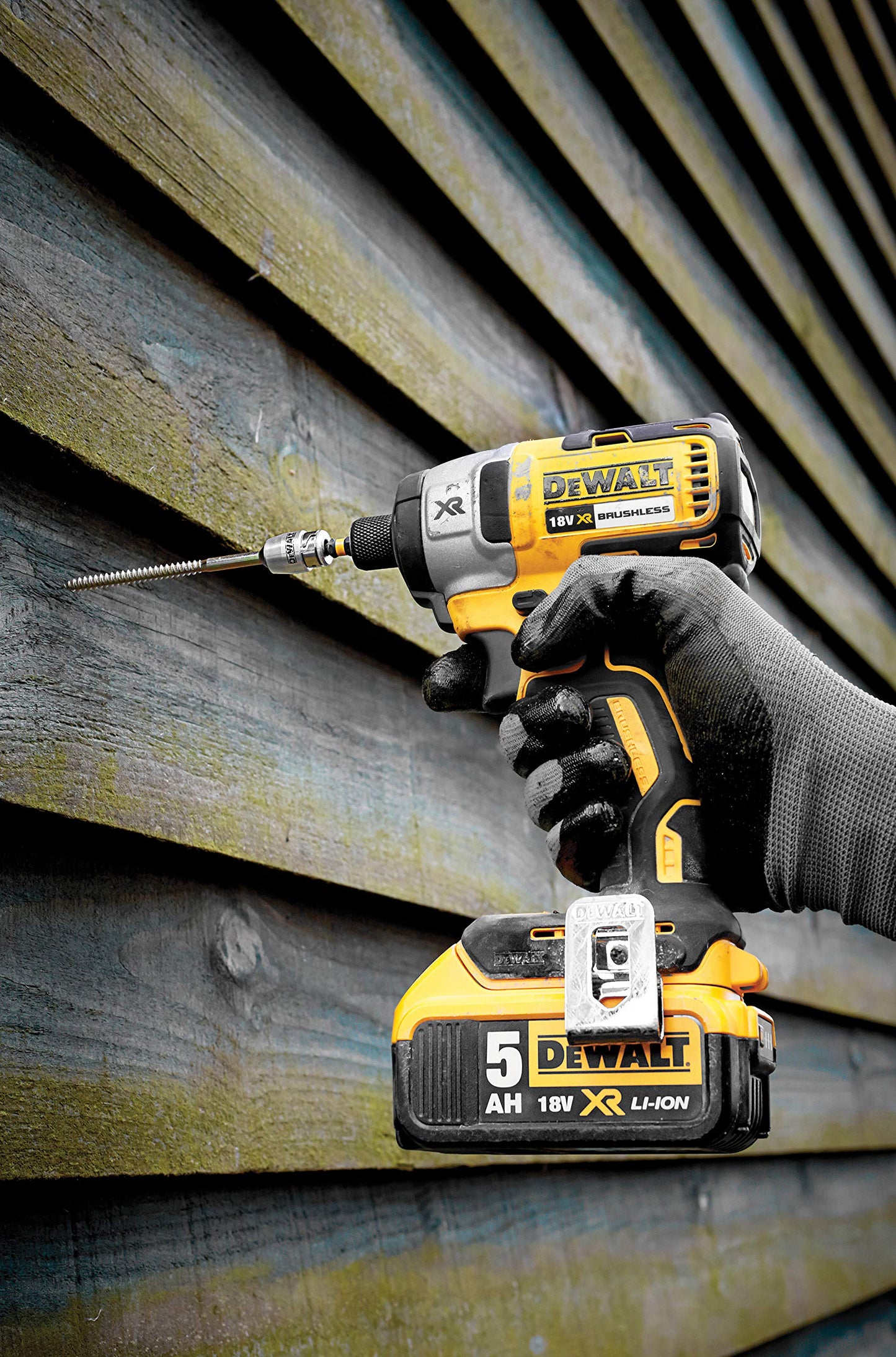 DeWalt DCK266P2-QW - XR Kit With DCD796 Cordless Hammer Drill, DCF887 Impact Driver, 2 Li-Ion 5.0 Ah Batteries, Charger And DS150 Organizer